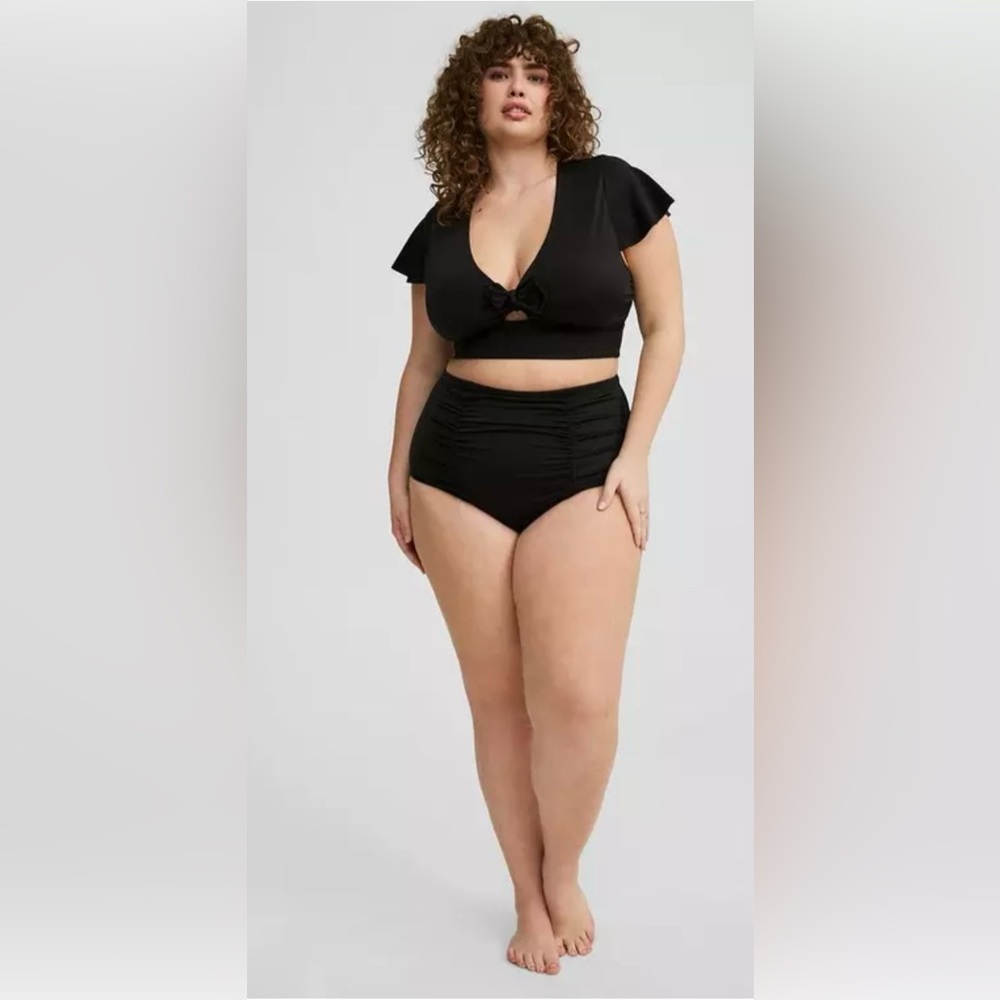Torrid Wireless Flutter Sleeve Bikini Top Black Size 3X
